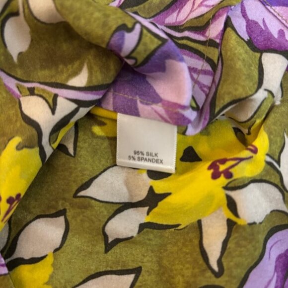 St. John Women Silk Top Sz 4 Button Floral Purple Ruffle Old Money Quiet Luxury - Picture 4 of 9